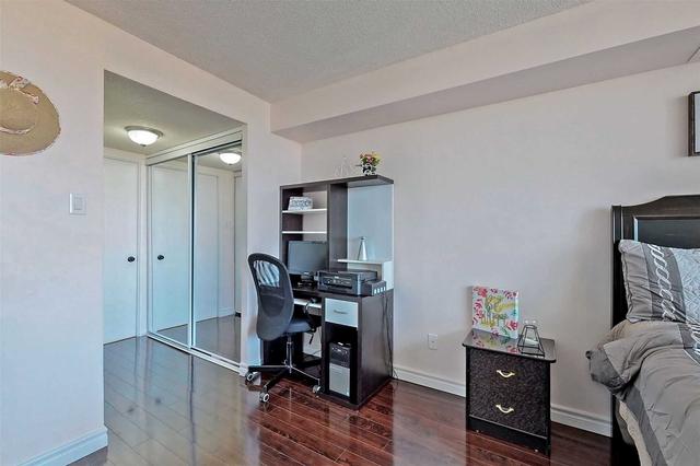 910 - 410 Mclevin Ave, Condo with 2 bedrooms, 2 bathrooms and 1 parking in Toronto ON | Image 21