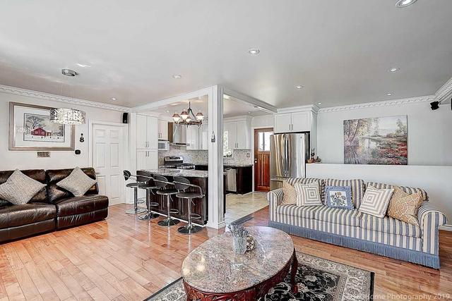 50 Treverton Dr, House detached with 4 bedrooms, 3 bathrooms and 4 parking in Toronto ON | Image 3