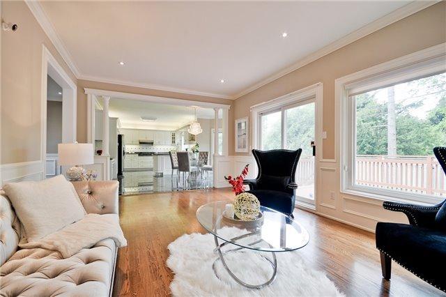 45 Leacroft Cres, House detached with 5 bedrooms, 5 bathrooms and 6 parking in Toronto ON | Image 7