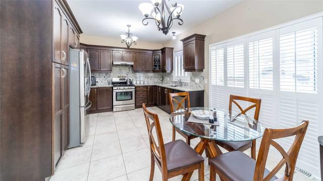 66 Watercrest Dr, House detached with 4 bedrooms, 4 bathrooms and 5 parking in Hamilton ON | Image 5