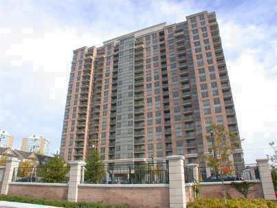 301 - 55 Strathaven Dr, Condo with 2 bedrooms, 2 bathrooms and 1 parking in Mississauga ON | Image 1