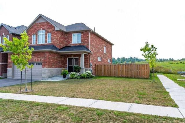 709 Sawmill Rd, House detached with 4 bedrooms, 3 bathrooms and 4 parking in Peterborough ON | Image 3