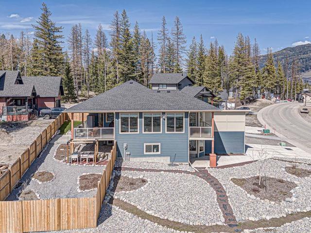 2264 Black Hawk Drive, House detached with 3 bedrooms, 3 bathrooms and null parking in Sparwood BC | Image 57