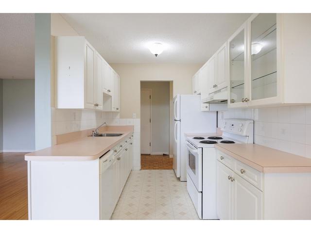 320 - 17707 57a Avenue, Condo with 2 bedrooms, 1 bathrooms and 1 parking in Surrey BC | Image 10