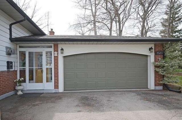1520 Moss Glen Crt, House detached with 3 bedrooms, 2 bathrooms and 6 parking in Burlington ON | Image 12