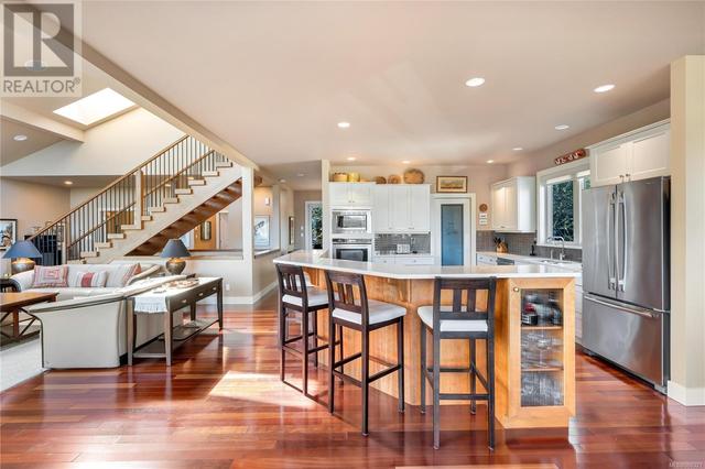 759 Sea Dr, House detached with 4 bedrooms, 4 bathrooms and 8 parking in Central Saanich BC | Image 21