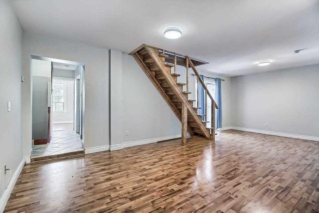 upper - 370 Jones Ave, House detached with 3 bedrooms, 1 bathrooms and 1 parking in Toronto ON | Image 19