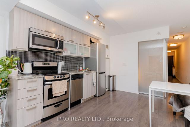 508e - 36 Lisgar St, Condo with 2 bedrooms, 1 bathrooms and 1 parking in Toronto ON | Image 3