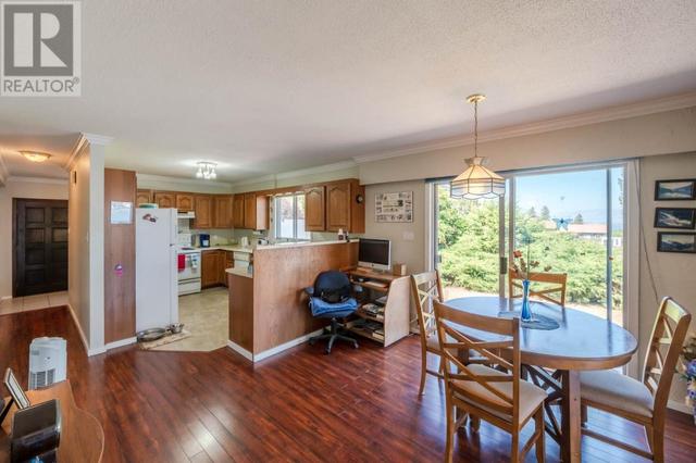 694 Pineview Drive, House detached with 3 bedrooms, 1 bathrooms and 6 parking in Okanagan Similkameen I BC | Image 9