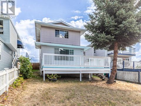 47 Princess St, House detached with 3 bedrooms, 2 bathrooms and null parking in Nanaimo BC | Card Image