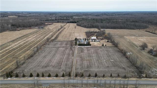 19626 Kenyon Concession 6 Road, House detached with 4 bedrooms, 3 bathrooms and 8 parking in North Glengarry ON | Image 3