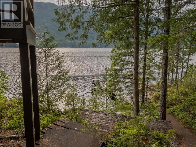 9302 Powell Lake, House detached with 3 bedrooms, 1 bathrooms and null parking in Powell River B BC | Image 34