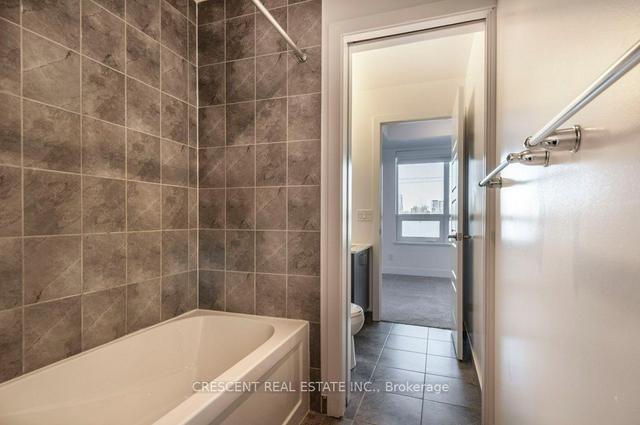 210 - 7 Kenaston Gdns, Condo with 1 bedrooms, 2 bathrooms and 1 parking in Toronto ON | Image 9