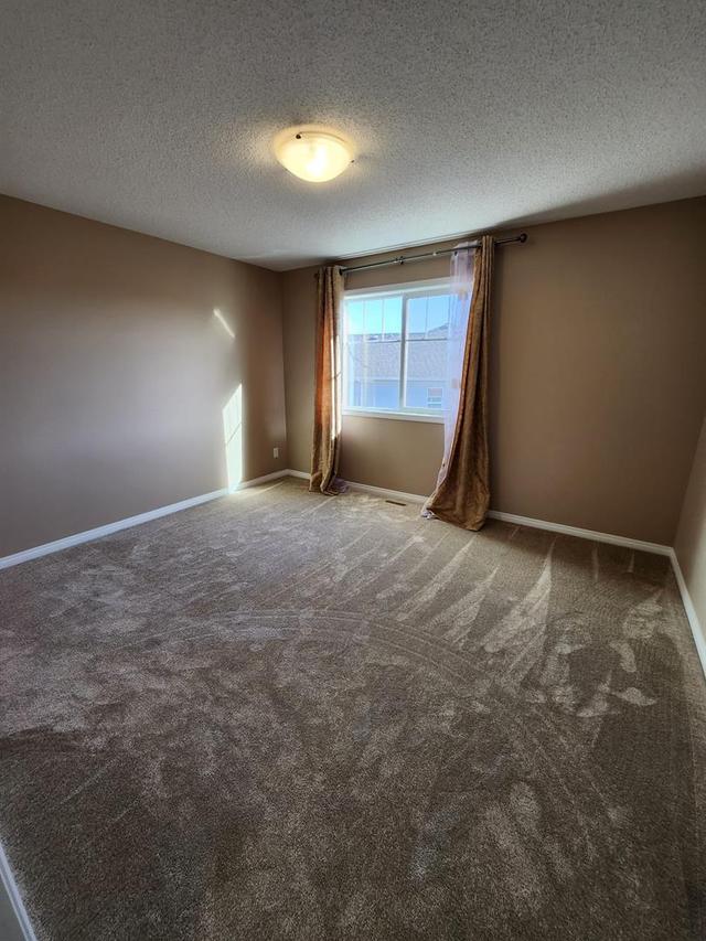 265 Viewpointe Terrace, Home with 2 bedrooms, 2 bathrooms and 2 parking in Chestermere AB | Image 6