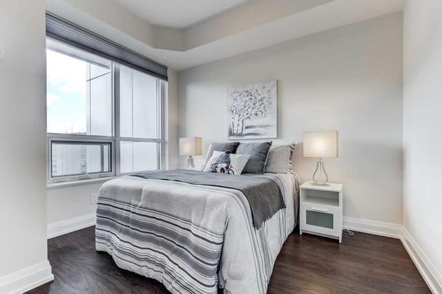 2120 - 5 Sheppard Ave E, Condo with 2 bedrooms, 2 bathrooms and 1 parking in Toronto ON | Image 11