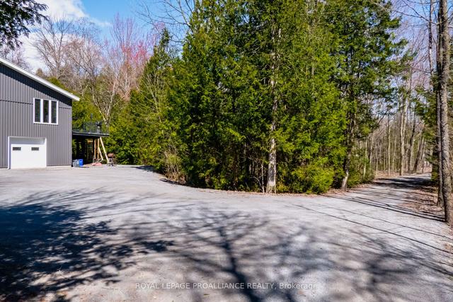 1134 Stoney Point Rd, House detached with 3 bedrooms, 1 bathrooms and 29 parking in Quinte West ON | Image 31