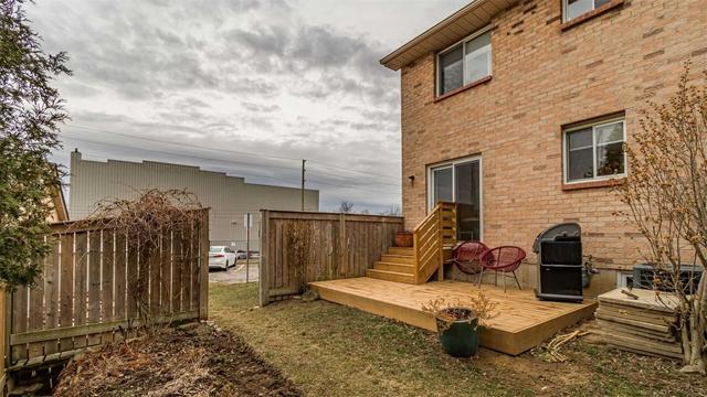 14 - 42 Brock St S, Townhouse with 3 bedrooms, 2 bathrooms and 2 parking in Hamilton ON | Image 17