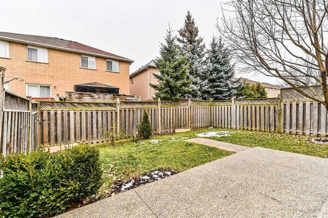 1106 Galesway Blvd, House detached with 4 bedrooms, 4 bathrooms and 5 parking in Mississauga ON | Image 9