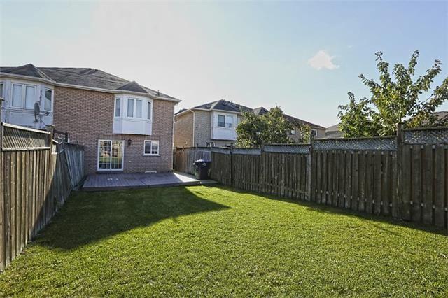 31 Native Landing, House semidetached with 3 bedrooms, 4 bathrooms and 4 parking in Brampton ON | Image 20