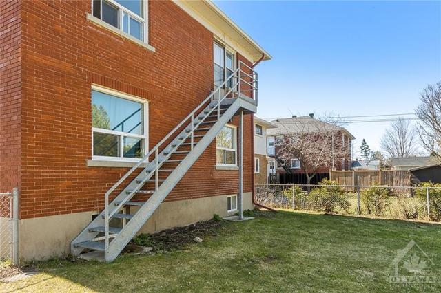 1187 Dorchester Avenue, Condo with 3 bedrooms, 1 bathrooms and 1 parking in Ottawa ON | Image 20
