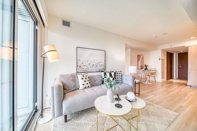 712 - 17 Bathurst St, Condo with 1 bedrooms, 1 bathrooms and 0 parking in Toronto ON | Image 8