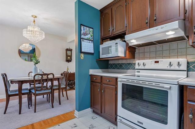 305 Centre St, House detached with 3 bedrooms, 2 bathrooms and 5 parking in Niagara on the Lake ON | Image 24