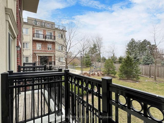 231 - 15 Coneflower Cres E, Townhouse with 2 bedrooms, 1 bathrooms and 1 parking in Toronto ON | Image 10