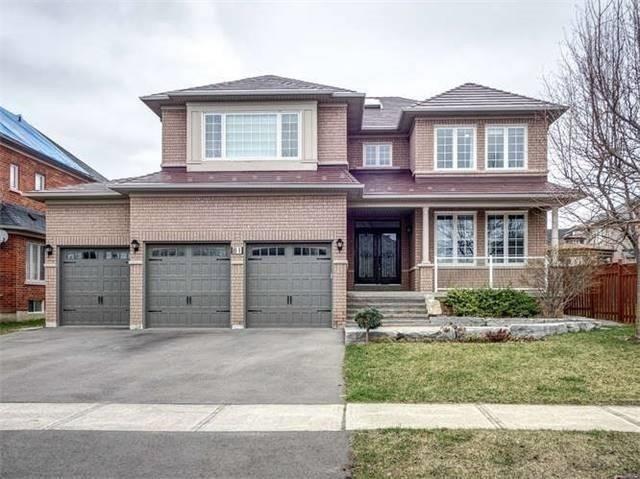 81 Village Gate Dr, House detached with 4 bedrooms, 6 bathrooms and 9 parking in Markham ON | Image 1