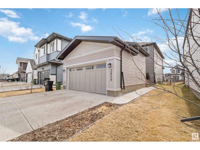 3059 Coughlan Ln Sw Sw, House detached with 3 bedrooms, 2 bathrooms and null parking in Edmonton AB | Image 4