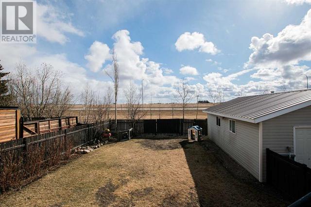 9603 91 Street, House detached with 5 bedrooms, 2 bathrooms and 2 parking in Sexsmith AB | Image 24