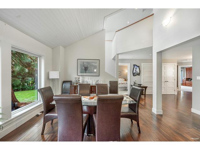 3070 Hillview Court, House detached with 4 bedrooms, 2 bathrooms and 8 parking in Surrey BC | Image 5