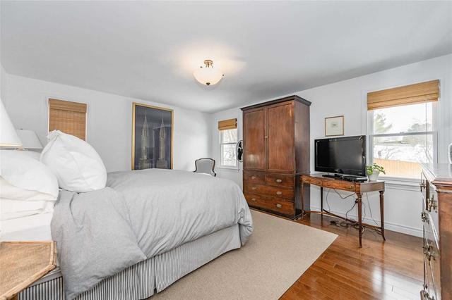 11 Sharon Pl, House detached with 4 bedrooms, 3 bathrooms and 6 parking in Guelph ON | Image 13