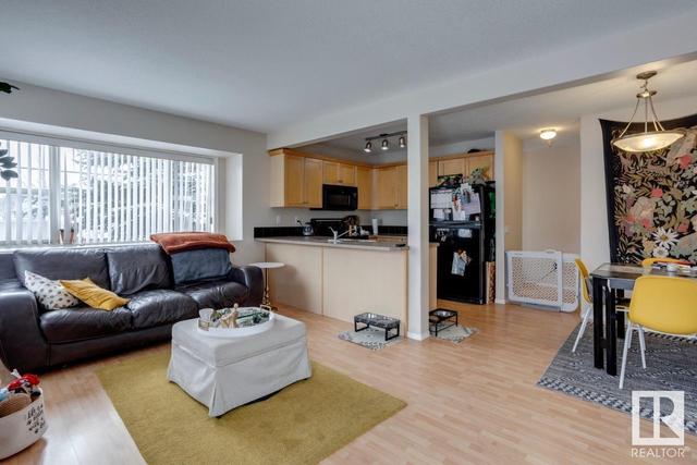 7 - 230 Edwards Dr Sw, House attached with 2 bedrooms, 1 bathrooms and 2 parking in Edmonton AB | Image 12