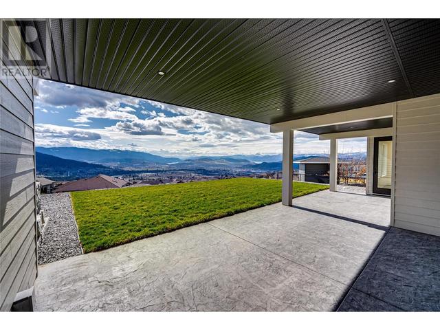 7155 Apex Drive, House detached with 4 bedrooms, 2 bathrooms and 2 parking in Vernon BC | Image 8