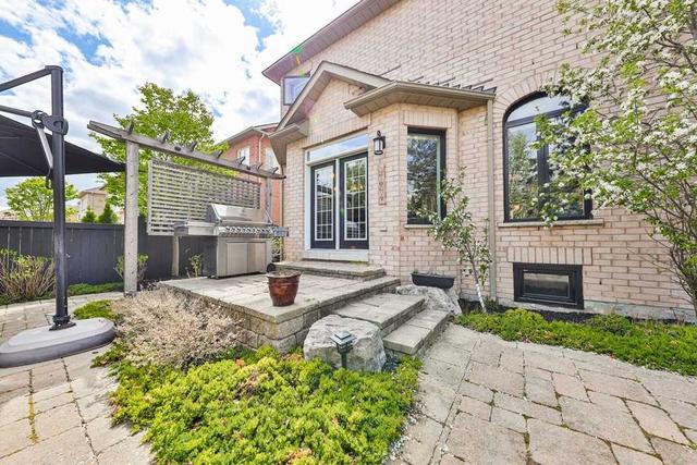 3312 Raspberry Bush Tr, House detached with 4 bedrooms, 4 bathrooms and 4 parking in Oakville ON | Image 22