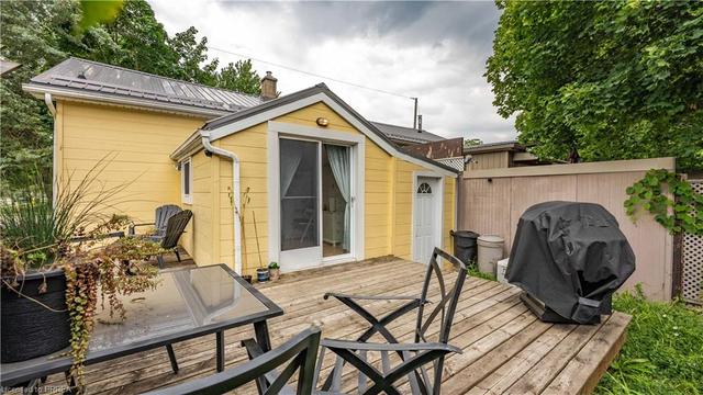 150 Catharine Avenue, House detached with 2 bedrooms, 1 bathrooms and 1 parking in Brantford ON | Image 13