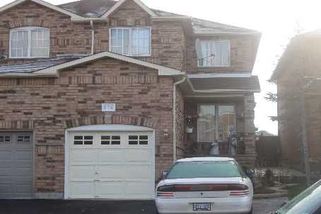 874 Stonebridge Ave, House semidetached with 4 bedrooms, 4 bathrooms and 4 parking in Mississauga ON | Image 2