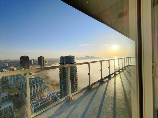 3401 - 56 Annie Craig Dr, Condo with 2 bedrooms, 2 bathrooms and 1 parking in Toronto ON | Image 15