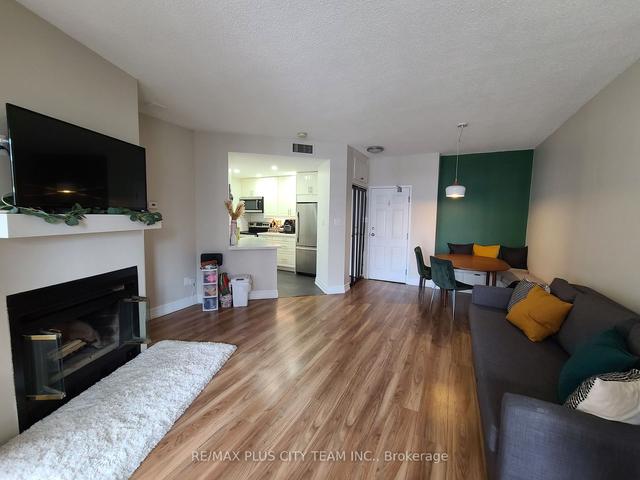 903 - 65 Scadding Ave, Condo with 2 bedrooms, 1 bathrooms and 1 parking in Toronto ON | Image 24
