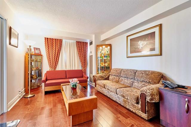 605 - 3 Concorde Pl, Condo with 2 bedrooms, 3 bathrooms and 1 parking in Toronto ON | Image 15