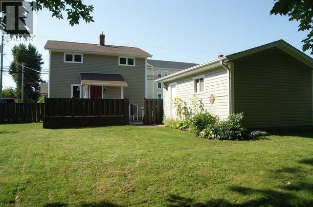 261 Granville, House detached with 3 bedrooms, 1 bathrooms and null parking in Summerside PE | Image 4
