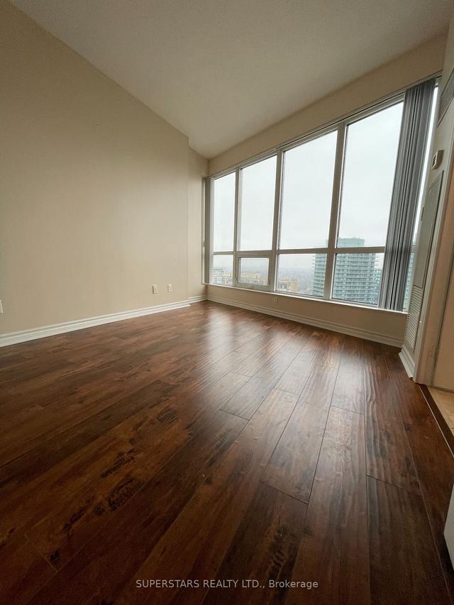 2010 - 18 Holmes Ave, Condo with 2 bedrooms, 2 bathrooms and 1 parking in Toronto ON | Image 6