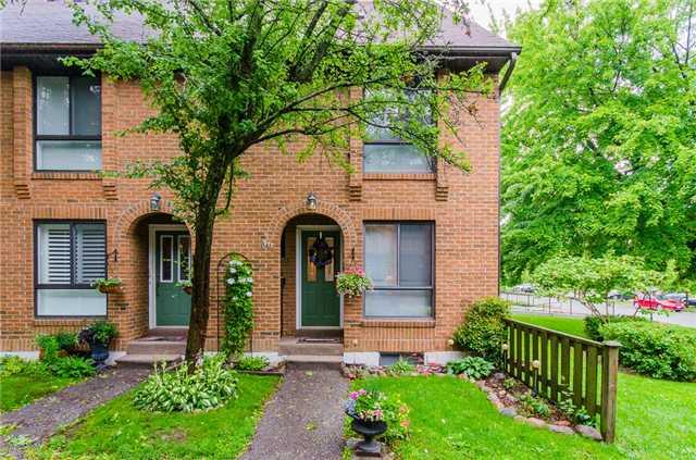 36 - 28 Livingston Rd, Townhouse with 3 bedrooms, 3 bathrooms and 1 parking in Toronto ON | Image 1
