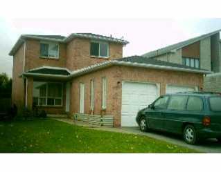 73 Mcveigh Dr, House detached with 3 bedrooms, 2 bathrooms and null parking in Barrie ON | Image 1