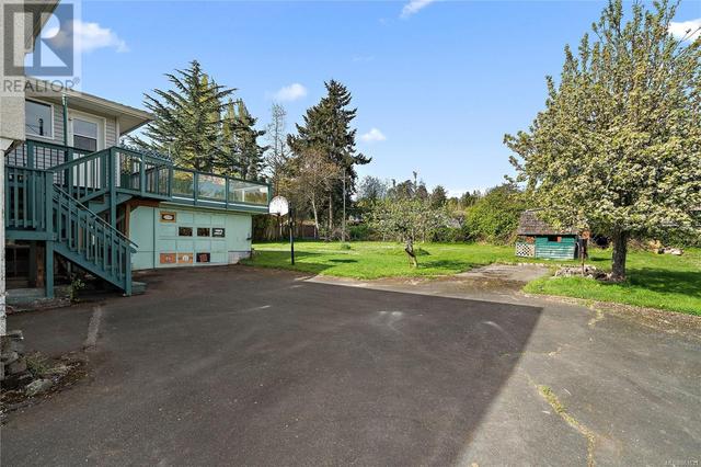 8978 Mainwaring Rd, House detached with 3 bedrooms, 2 bathrooms and 3 parking in North Saanich BC | Image 21