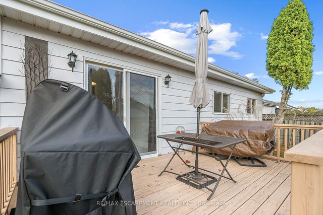 14 Lakeview Ave, House detached with 3 bedrooms, 2 bathrooms and 3 parking in Grimsby ON | Image 27