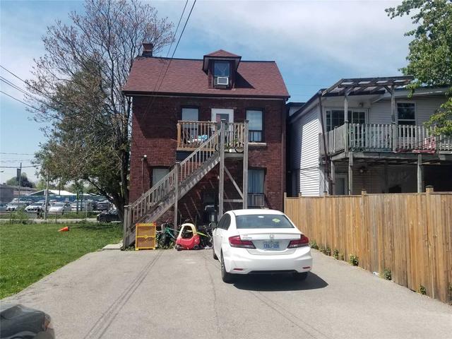 193 Christie St, House detached with 6 bedrooms, 4 bathrooms and 8 parking in Toronto ON | Image 12