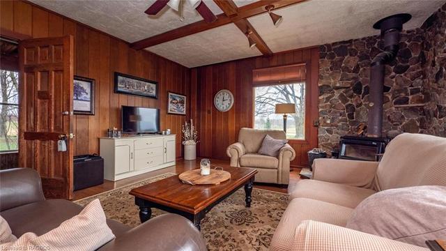 439104 Sydenham Lakeshore Drive, House detached with 3 bedrooms, 1 bathrooms and 8 parking in Meaford ON | Image 22