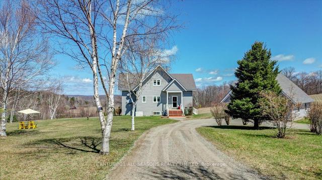 294 Holland Lake Rd, House detached with 2 bedrooms, 2 bathrooms and 14 parking in Bancroft ON | Image 12