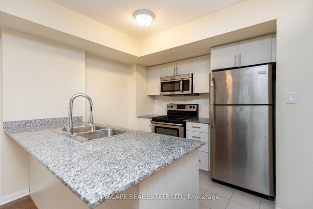 130 - 11 Foundry Ave, Townhouse with 2 bedrooms, 2 bathrooms and 1 parking in Toronto ON | Image 7